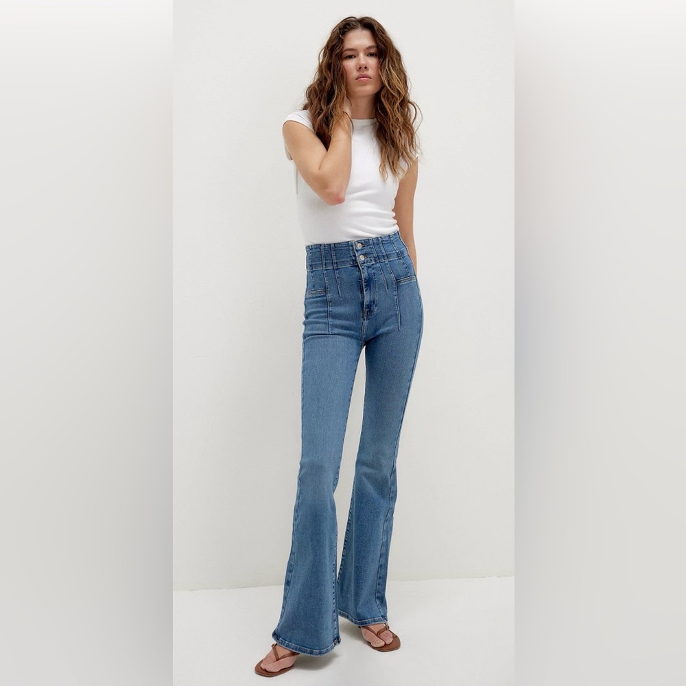 We The Free Jayde Flare Jeans Super High Rise Women's Size 29 Free People